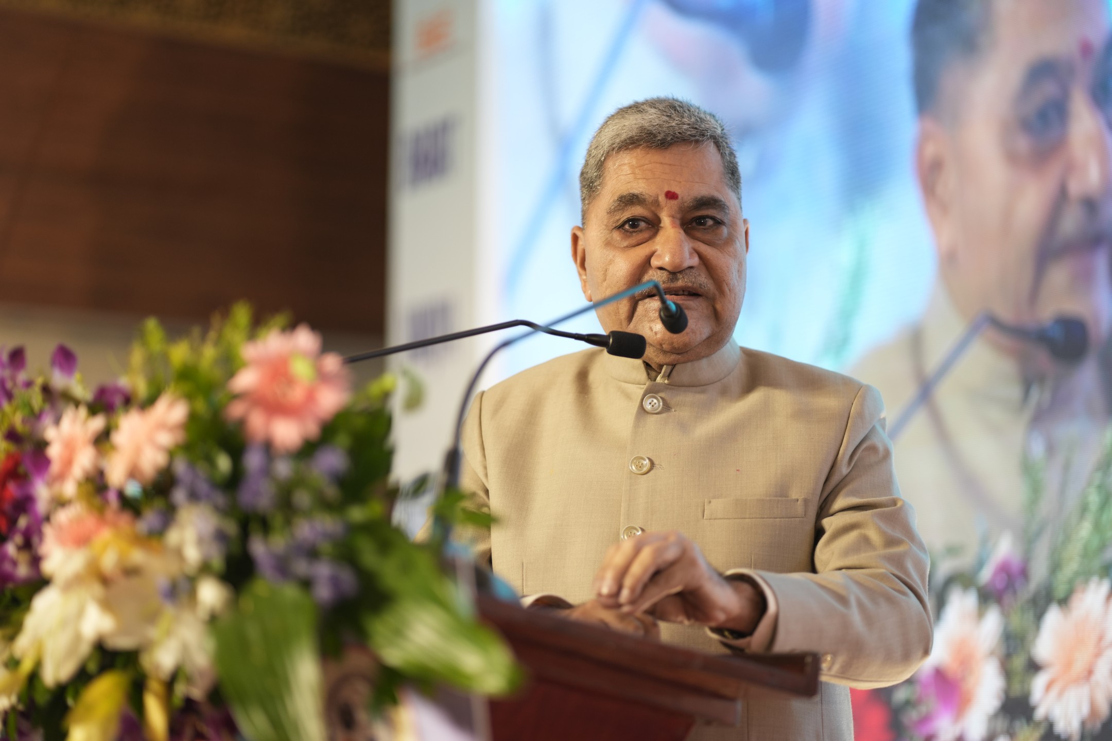 Shri Samir S. Jani, National President, AIFTP addressing the gathering.