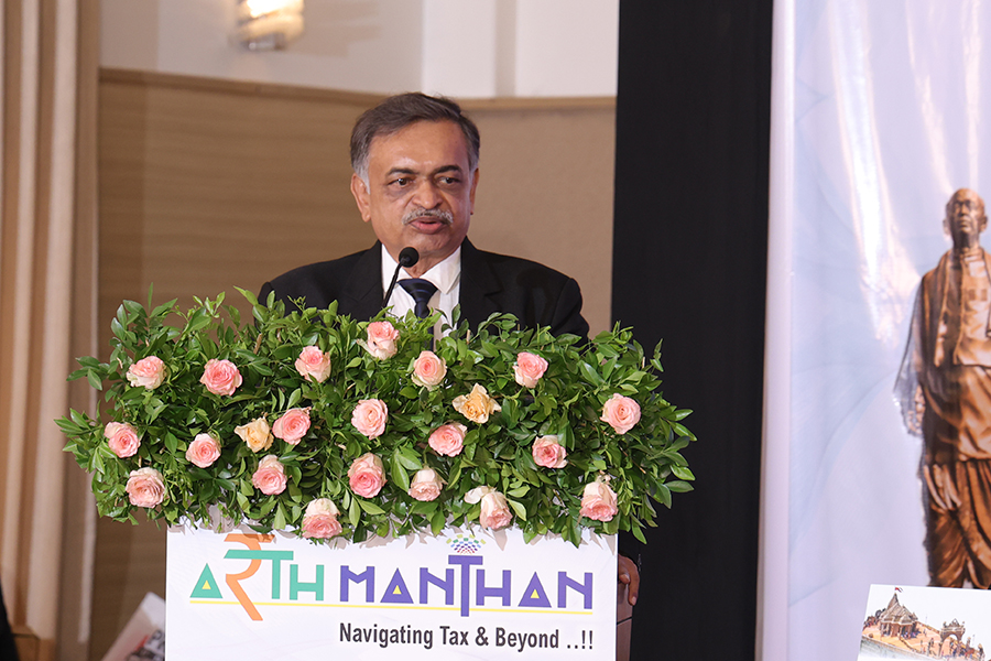 Shri Samir Jani, National President, AIFTP addressing the gathering as Guest of Honour. 